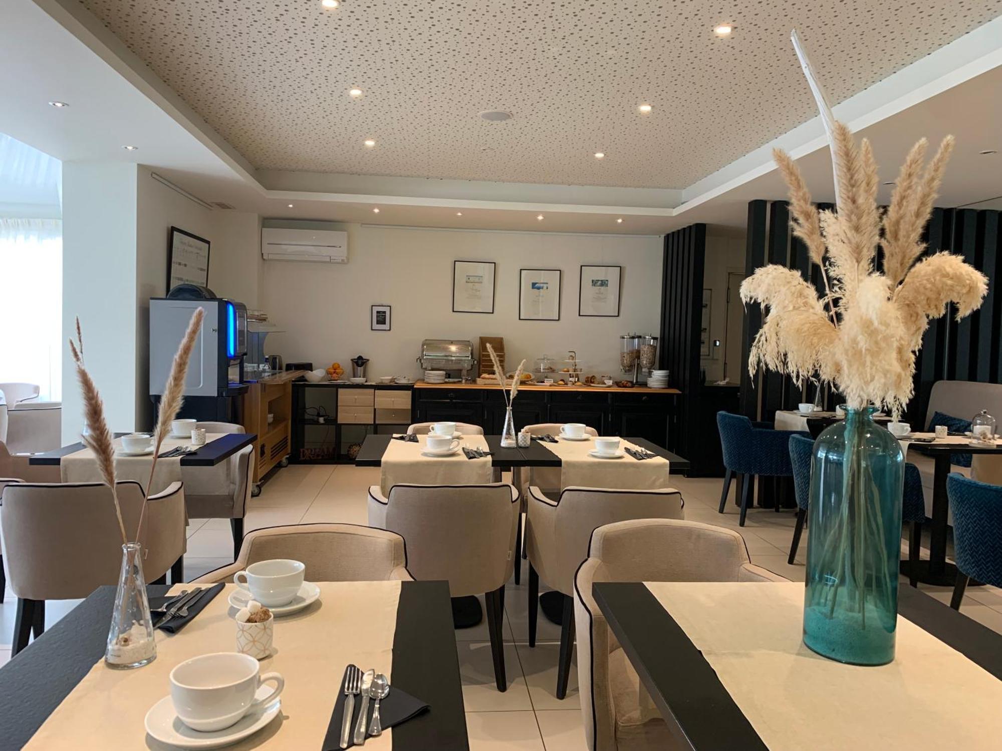 Les Criquets Hotel & Spa Бланкфор Экстерьер фото